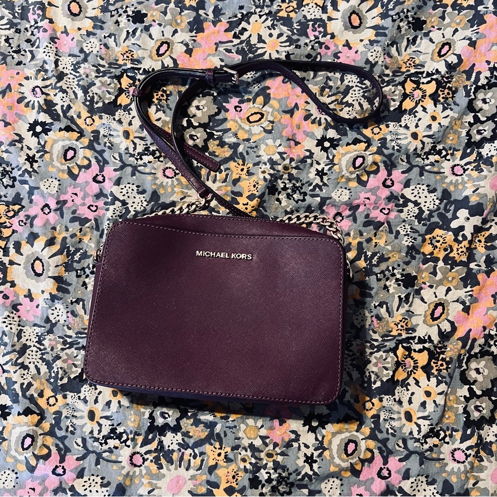 Crossbody bag